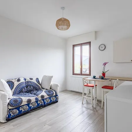 House Maga - By Host4u 브레시아